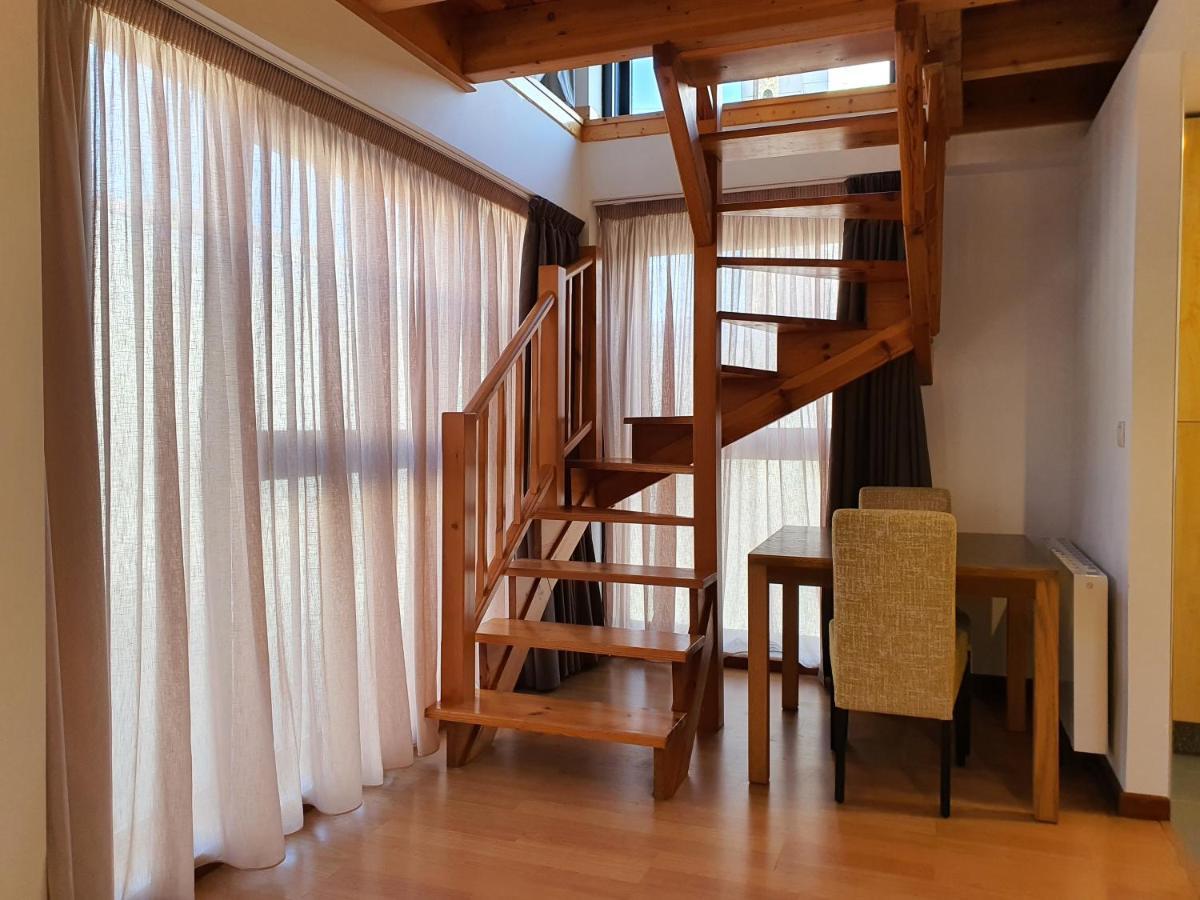 Apartamentos Ciudad Santiago سانتياغو دي كومبوستيلا المظهر الخارجي الصورة