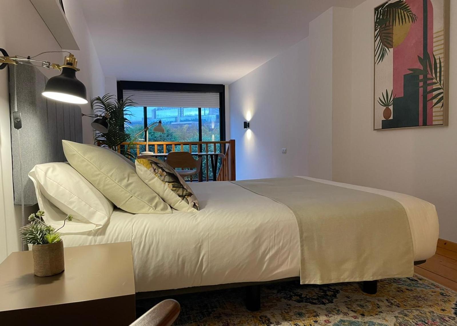 Apartamentos Ciudad Santiago سانتياغو دي كومبوستيلا المظهر الخارجي الصورة