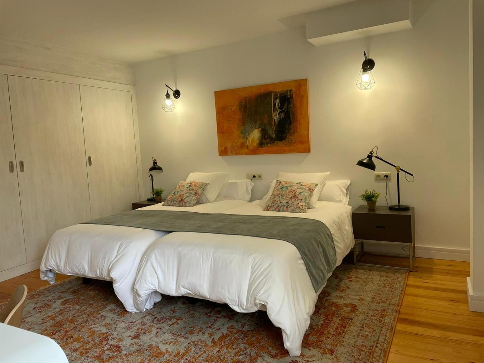 Apartamentos Ciudad Santiago سانتياغو دي كومبوستيلا الغرفة الصورة